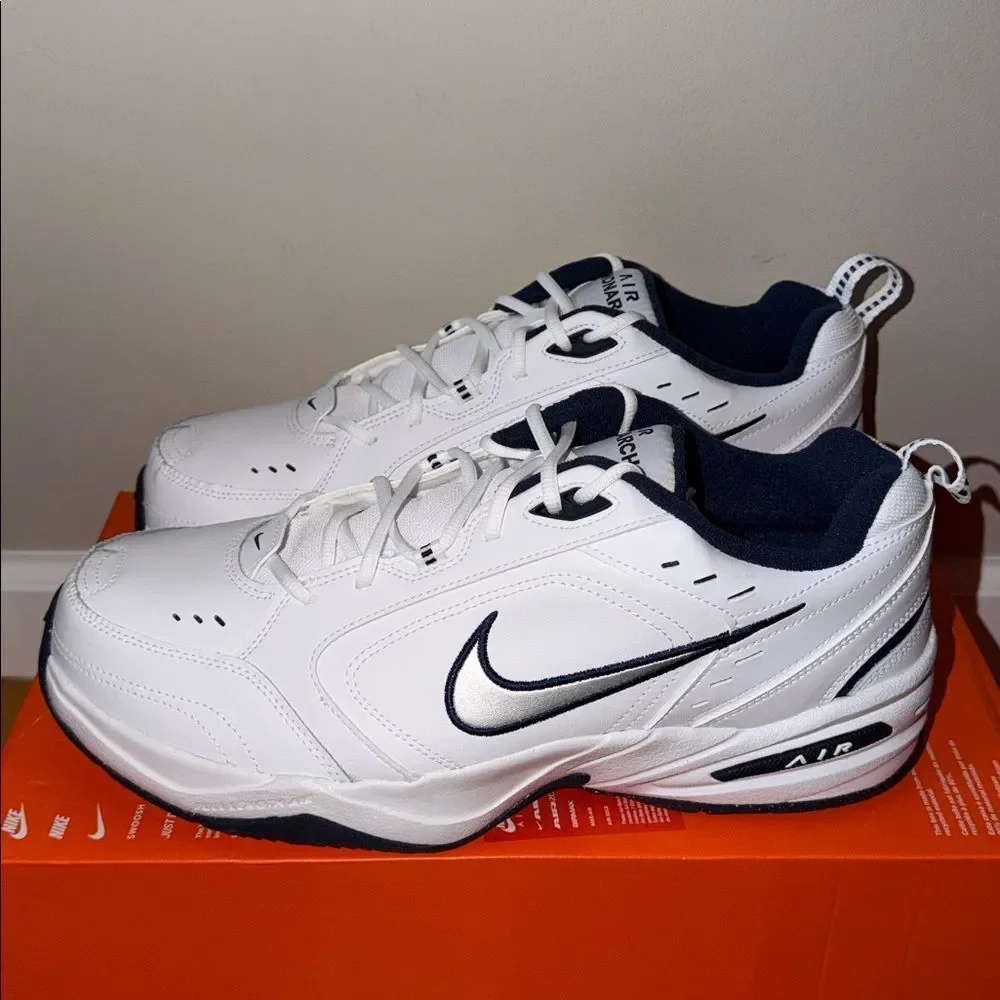 Nike Air Monarch IV White Metallic Silver 416355-102 Men’s Size 14 (4E)